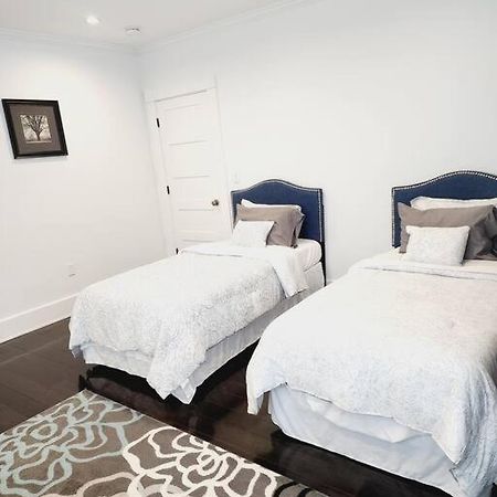 Charming And Comfortable! Medford Εξωτερικό φωτογραφία